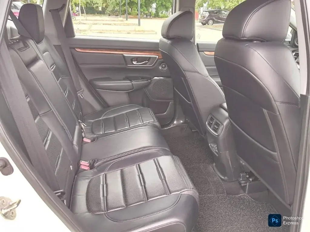 2018 Honda CR-V — image 9